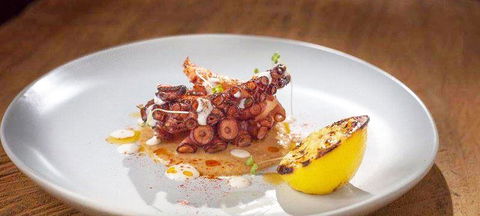 Astor Grill - Tourism Caloundra 5