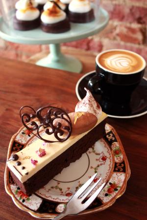 Little Missy Patisserie - Tourism Caloundra 9