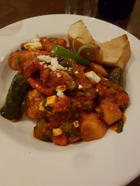 Mezethes Greek Taverna - Tourism Caloundra 7