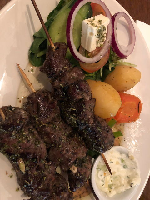 Mezethes Greek Taverna - Tourism Caloundra 8