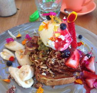 Belle Central - Tourism Caloundra