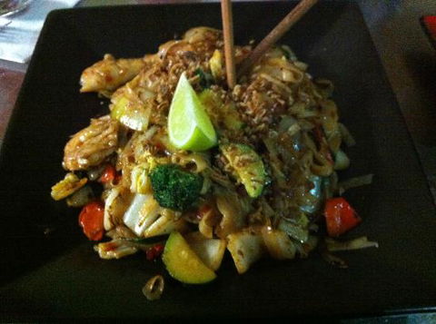 Thai Palace Restaurant - Tourism Caloundra 0