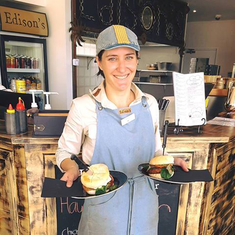 Edison’s Burger Bar - Tourism Caloundra 0
