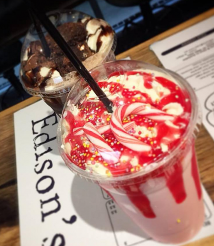 Edison’s Burger Bar - Tourism Caloundra 4