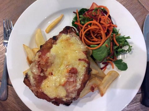 Hastings Hotel - Tourism Caloundra 2