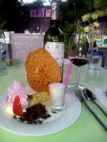 Garden Of Eating BYO Restaurant - Tourism Caloundra 2
