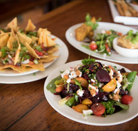 KCs Bar  Grill - Tourism Caloundra