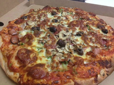 Eat-a-Pizza - Tourism Caloundra 0