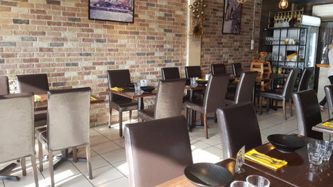 Wandee Thai Restaurant - Tourism Caloundra 0