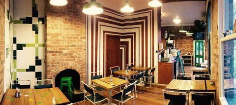 EAT LOVE PIZZA - Tourism Caloundra 3