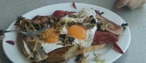 Cafe On King - Tourism Caloundra 0