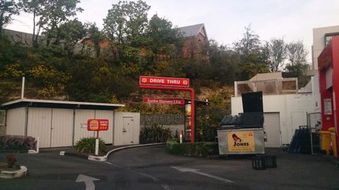 Hungry Jack's - Tourism Caloundra 0