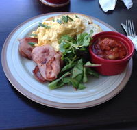 The Meet and Greet Cafe-Restaurant - Tourism Caloundra