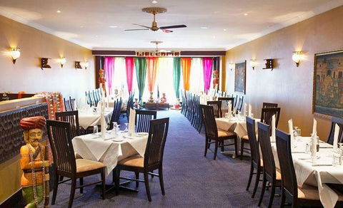 Roti Boti Indian Restaurant - Tourism Caloundra 6