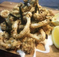 Lakers Tavern - Tourism Caloundra