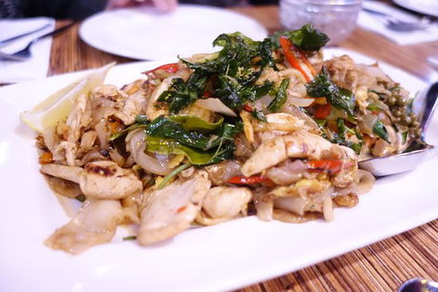 Totally Thai - Tourism Caloundra 0