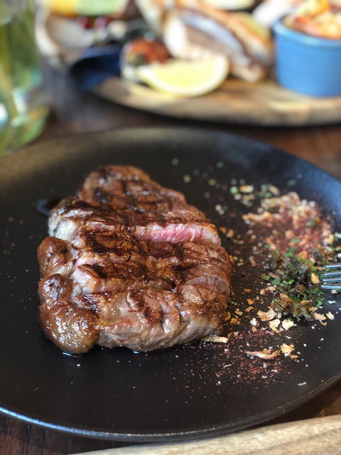 BWG Steakhouse - Tourism Caloundra 8