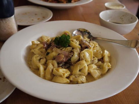 Embers Restaurant - Tourism Caloundra 0