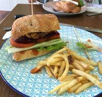 The Jolly Pig - Tourism Caloundra