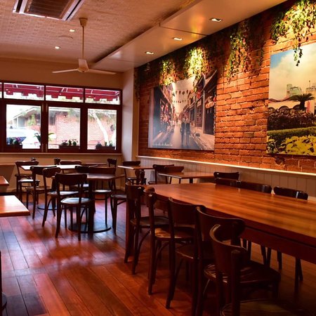 VINA H Cafe And Restaurant - Tourism Caloundra 0