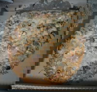 Dongara Pizza Bar  Family Cafe - Tourism Caloundra