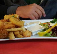 Shark Bay Hotel - Tourism Caloundra