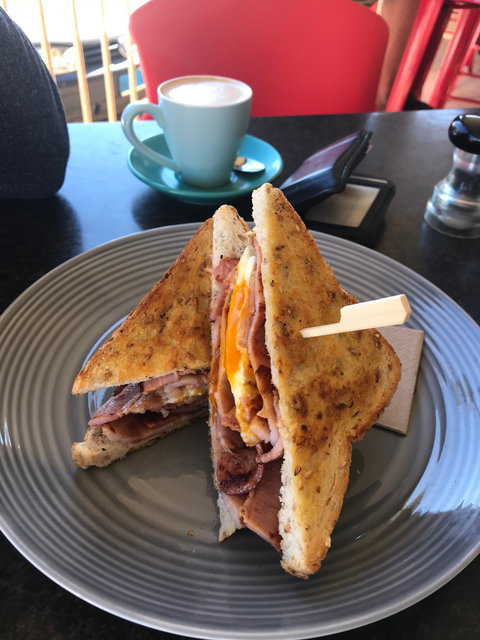 The Gorges Cafe - Tourism Caloundra 6