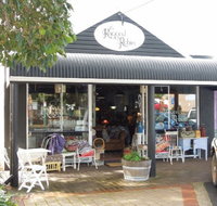 The Ragged Robin - Tourism Caloundra