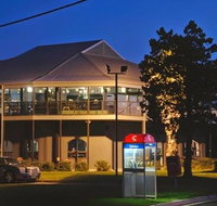 St Kilda Beach Hotel - Tourism Caloundra