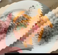 The Valley Inn - Tourism Caloundra