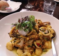 Balhannah Hotel - Tourism Caloundra