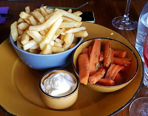 Mocandunda Cellar Door And Restaurant - Tourism Caloundra 0