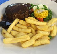 Prince of Wales Hotel - Tourism Caloundra