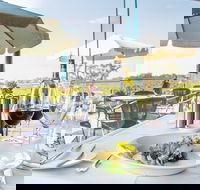 Upstairs at Hollick - Tourism Caloundra