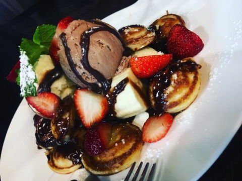 Coco Jungle Chocolate Lounge - Tourism Caloundra 0