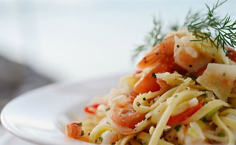 Sorrento Restaurant & Bar - Tourism Caloundra 17