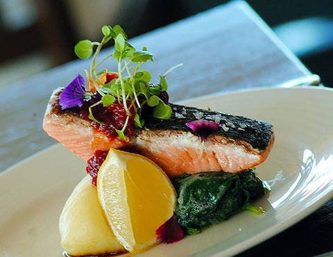 Summit Restaurant And Bar - Tourism Caloundra 0