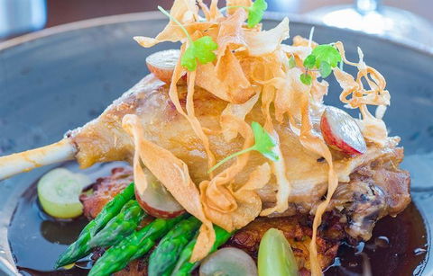Summit Restaurant And Bar - Tourism Caloundra 22