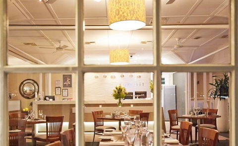 Summit Restaurant And Bar - Tourism Caloundra 34