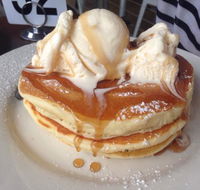 Pancakes in Paradise - Tourism Caloundra