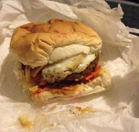 Leanne's on Berserker - Tourism Caloundra