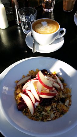 Paddy's Lantern - Tourism Caloundra 0