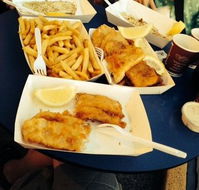 Beachview Seafoods - Tourism Caloundra