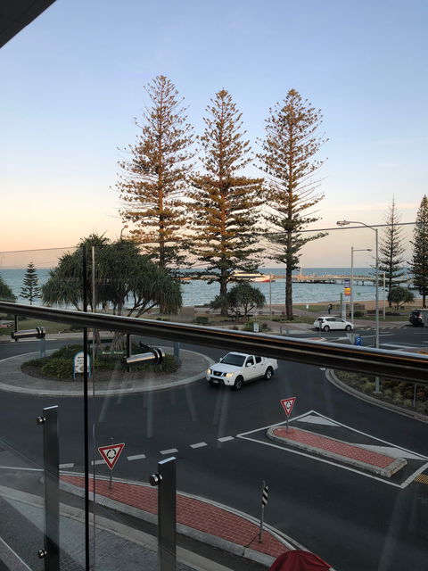 Redcliffe RSL - Tourism Caloundra 6