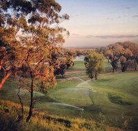 Woods  Irons Restaurant - Tourism Caloundra