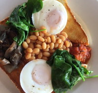 Reds for Coffee - Tourism Caloundra