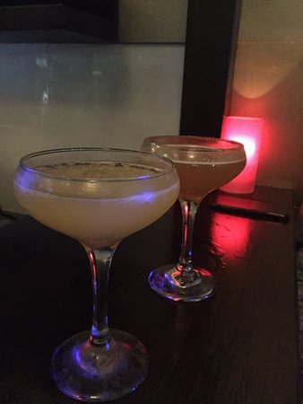 Cabinet Bar - Tourism Caloundra 0