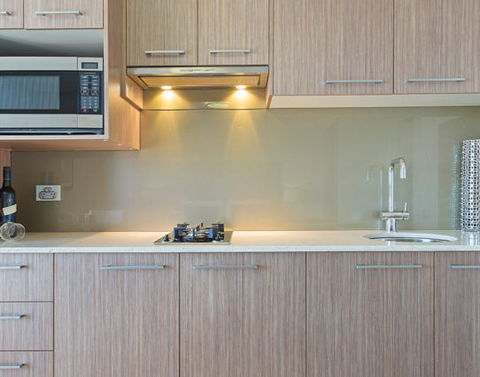CBD Executive Apartments - Tourism Caloundra 6