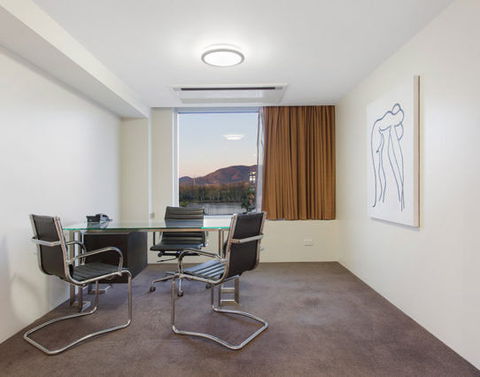 CBD Executive Apartments - Tourism Caloundra 11