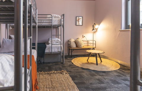 United Backpackers - Tourism Caloundra 7